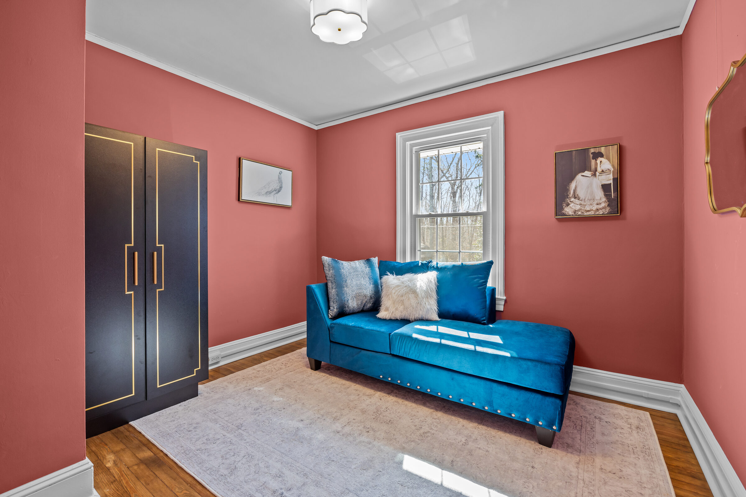 A Furnished Triad rental sitting room in Winston-Salem, NC